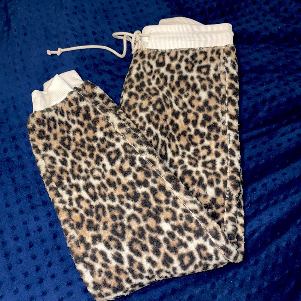 ❌SOLD❌ American Eagle Cheetah Pajama Pants